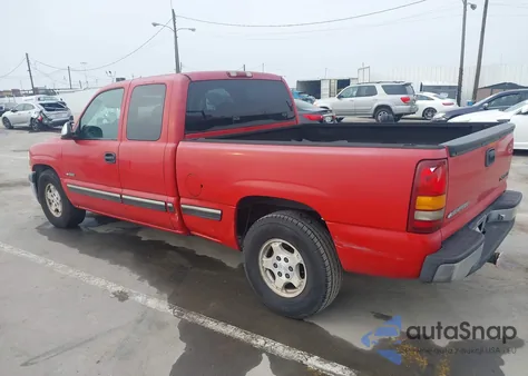2000 Chevrolet Silverado 1500 Ls from USA, damaged, VIN 2GCEC19TXY1404438